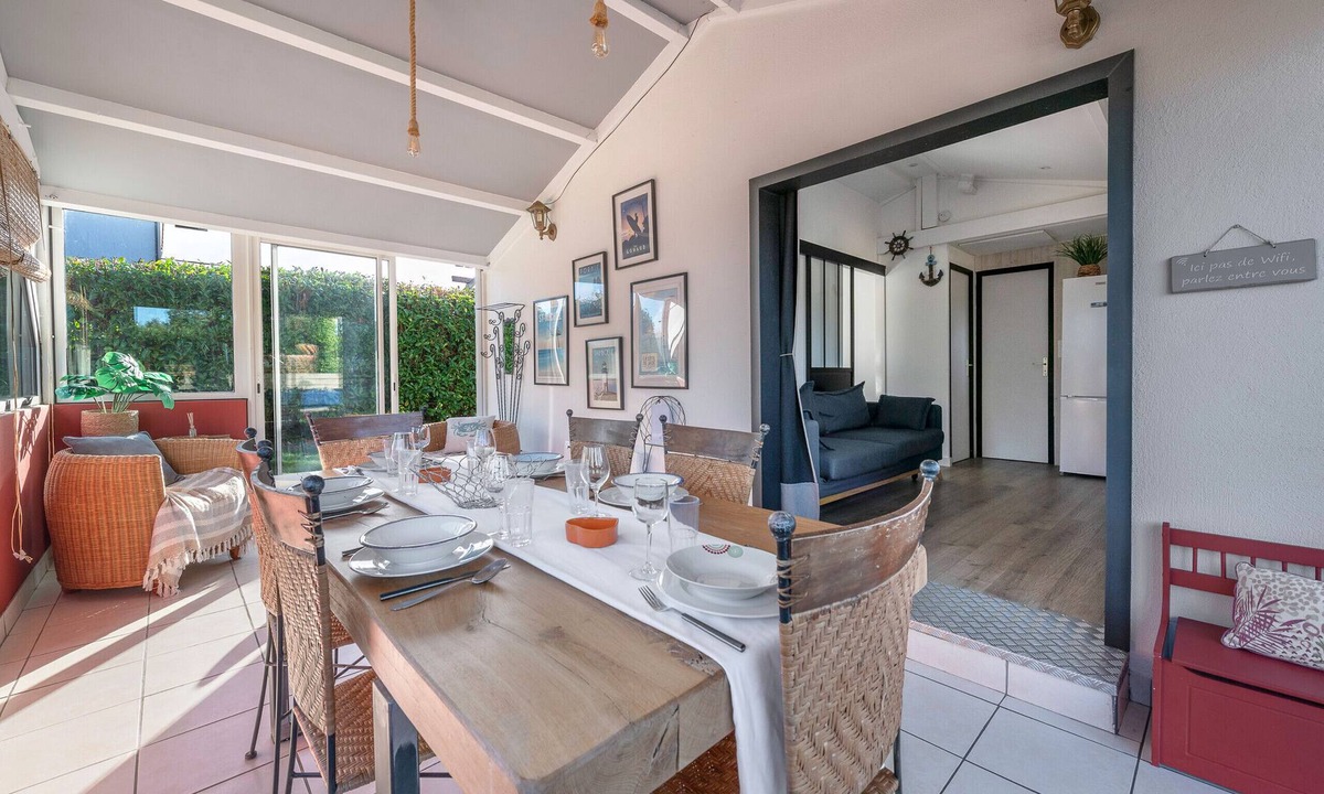 Saint-Michel-Chef-Chef House | 500 m from the beach, garden, 4 adults 1 child