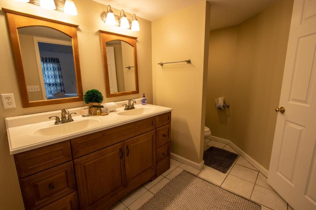 Saint Helena Island House | 505 Remora Cir