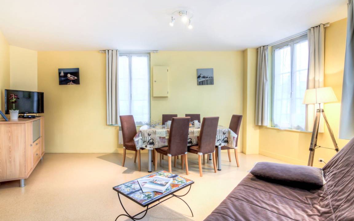 Trouville-sur-Mer Apartment | 51 m² Apartment ∙ 2 bedrooms ∙ 5 guests