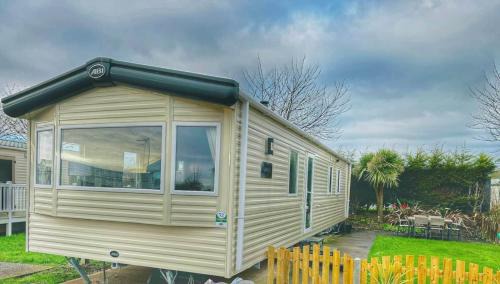 Patrington Haven Resort | 52 Sherringham Way