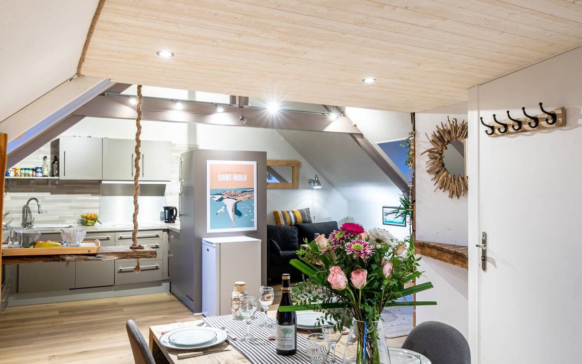 Saint-Meloir-des-Ondes Apartment | 53 m² Apartment ∙ 1 bedroom ∙ 4 guests