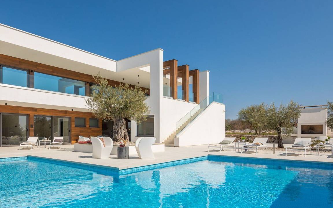 Vodnjan Villa | 530 m² Villa ∙ 7 bedrooms ∙ 14 guests