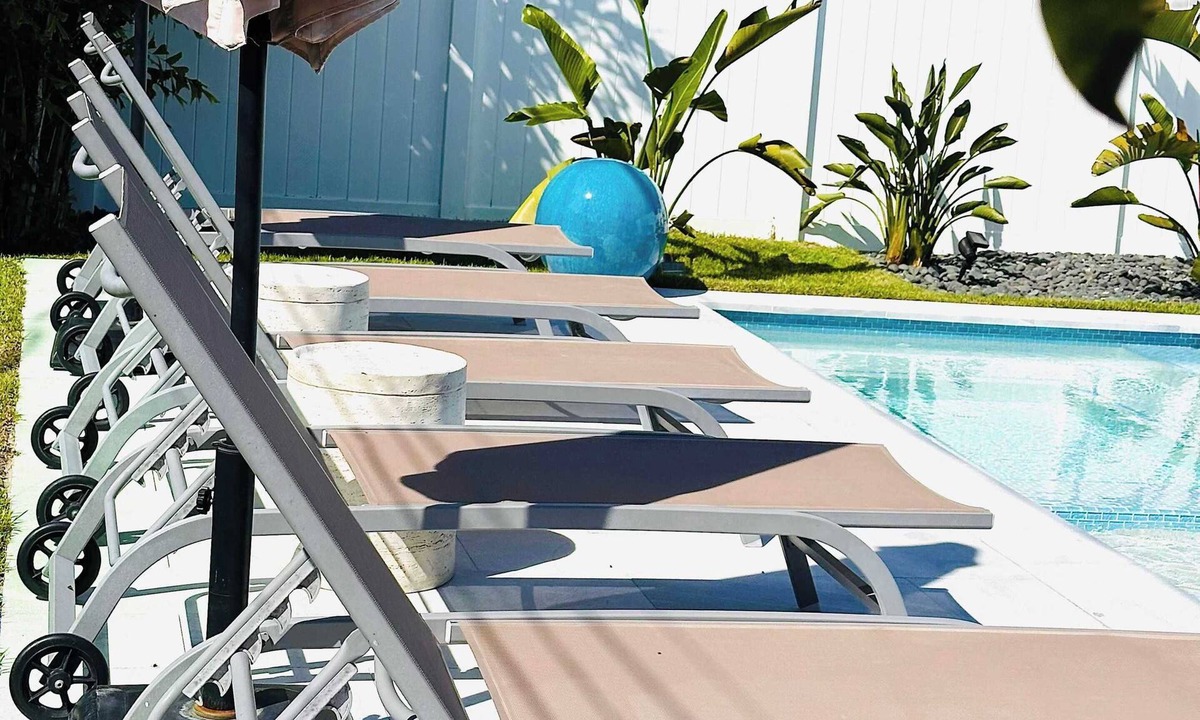 Naples Park Villa | 5331 Aqua Haven - Waterfall Pool