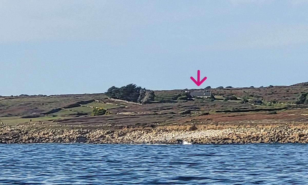 Esquibien House | 544-Villa Kernod. Facing the sea