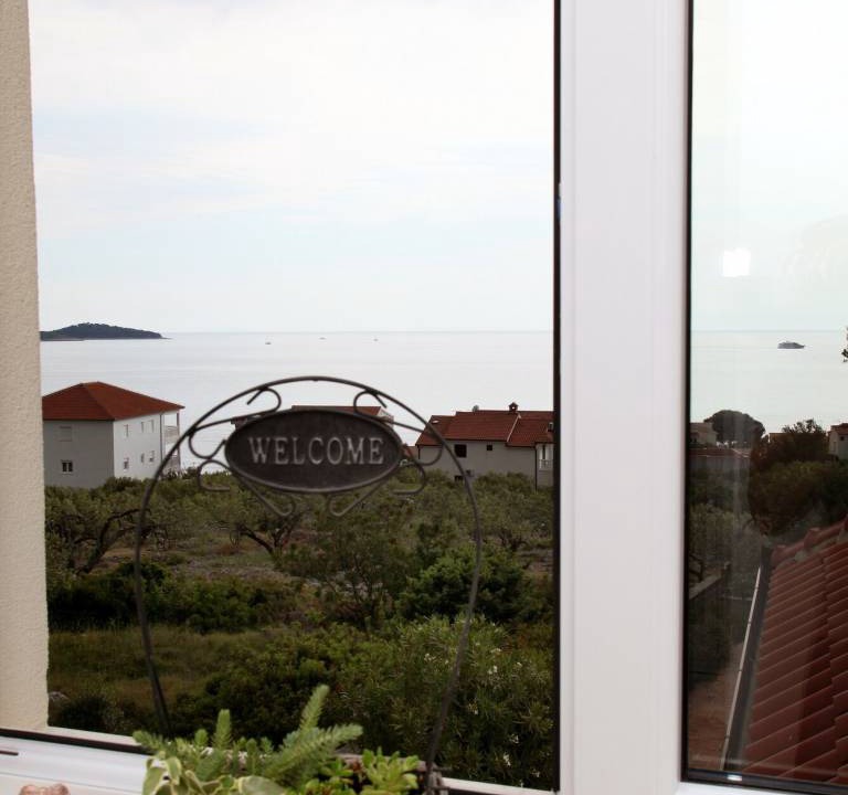 Rogoznica Apartment | 55 m² Apartment ∙ 2 bedrooms ∙ 5 guests