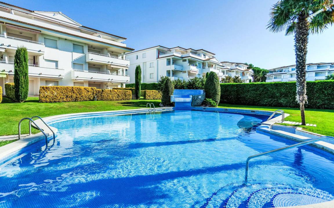Pals Apartment | 55 m² Apartment ∙ 2 bedrooms ∙ 4 guests