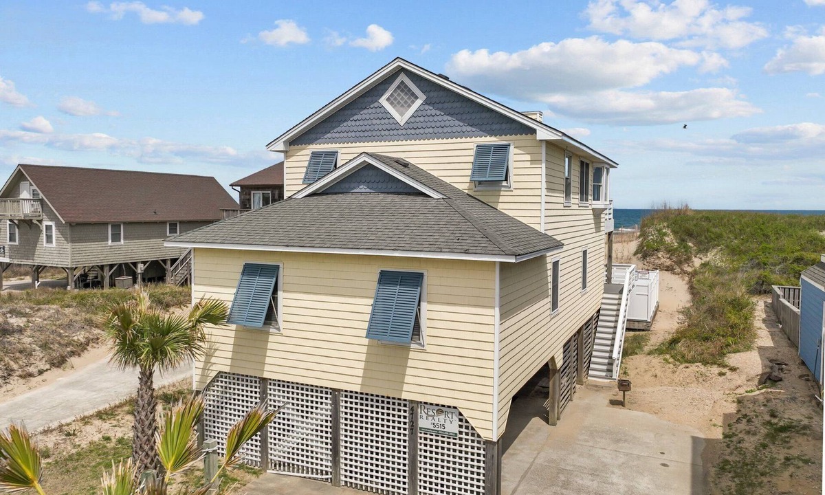 Nags Head House | 5515-Crystal Gable, | Oceanfront | Nags Head | Sleeps 12