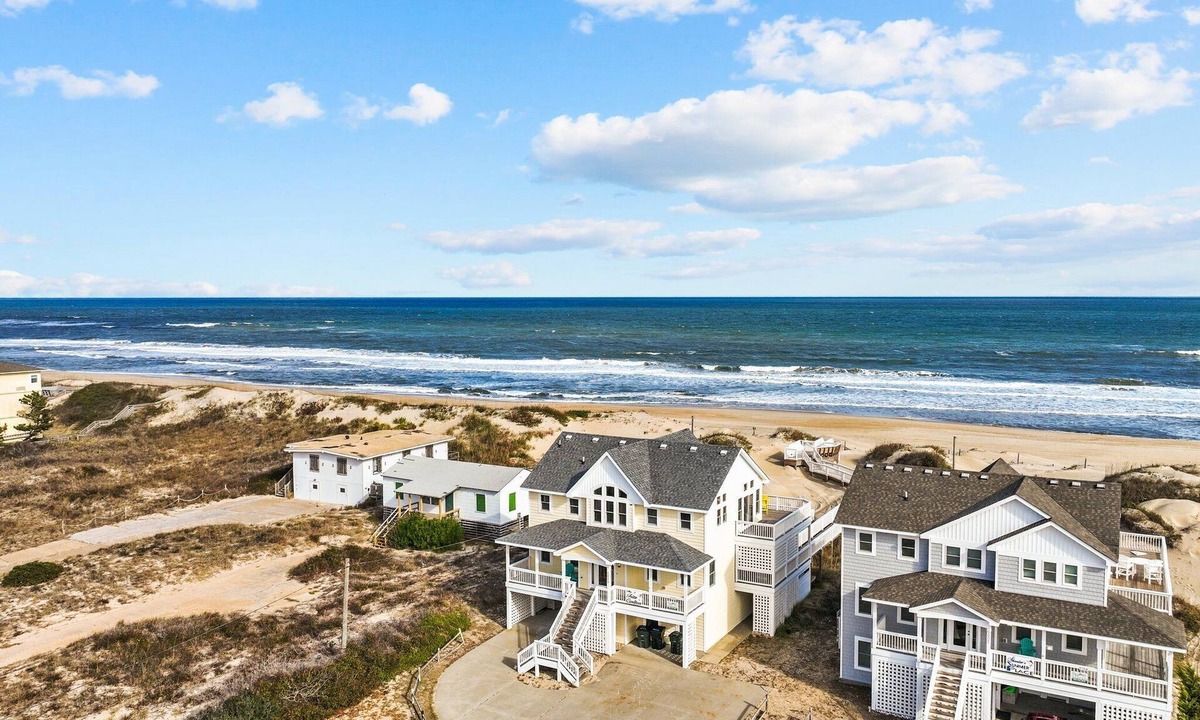 Nags Head House | 5703- The Fritz Carlton, | Oceanfront | Nags Head | Sleeps 14