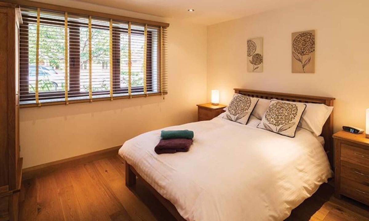 Didcot Apartment | 5a Ashbrook Mews 5a A