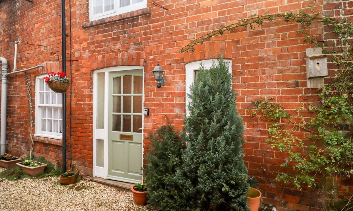 Medbourne Cottage | 5A Waterfall Way