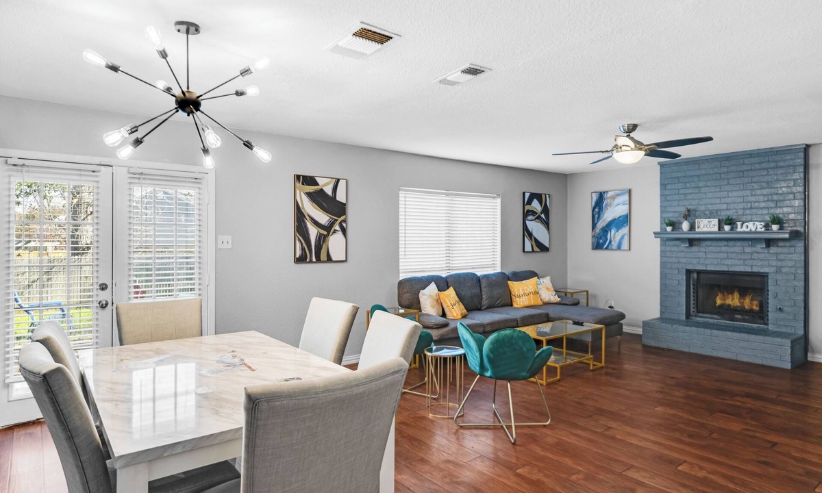 Flower Mound House | 5BR 2.5BA Newly upgraded house sleeps 16