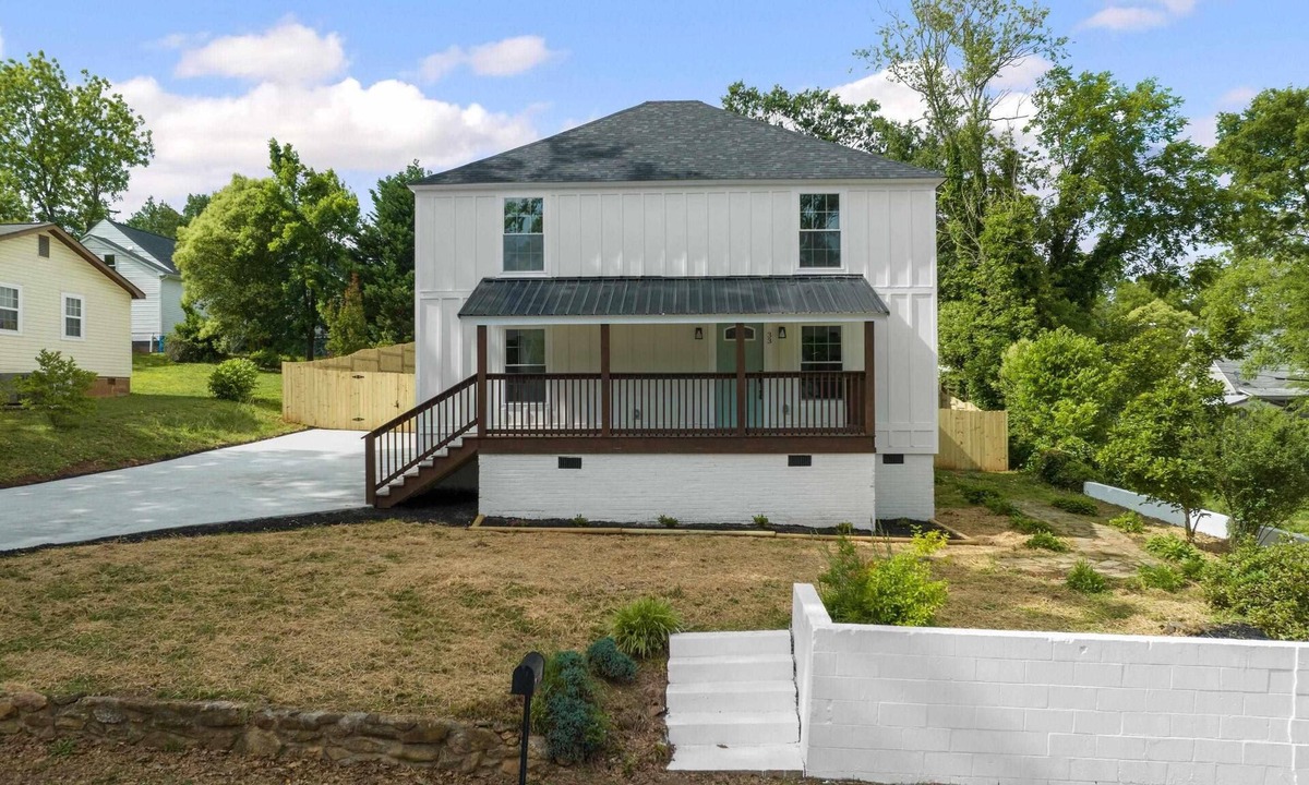 Dunean House | 5BR 4B Huge Space with Game Barn
