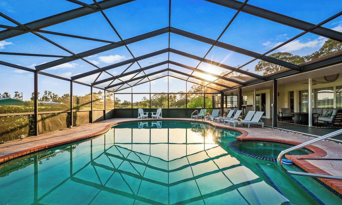Whitfield House | 5BR/4BA |Pool & Spa + Pickleball, Golf View