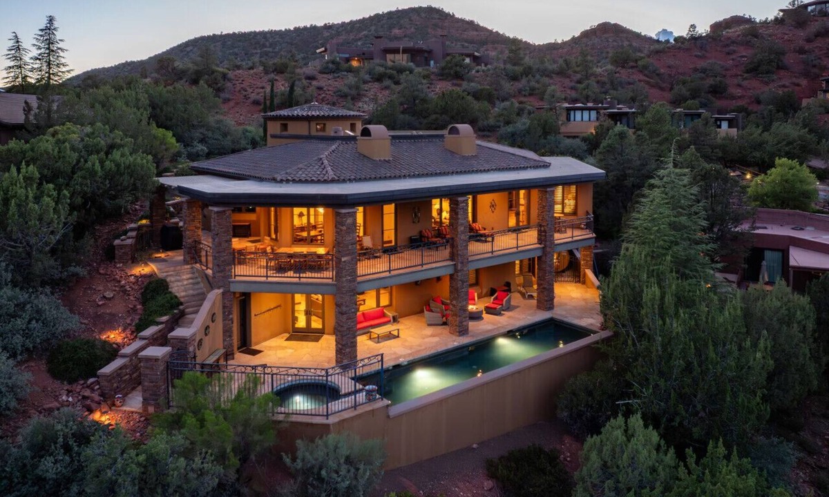 Sedona House | 5BR Expansive Villa with Pool, Spa & Panoramic Views