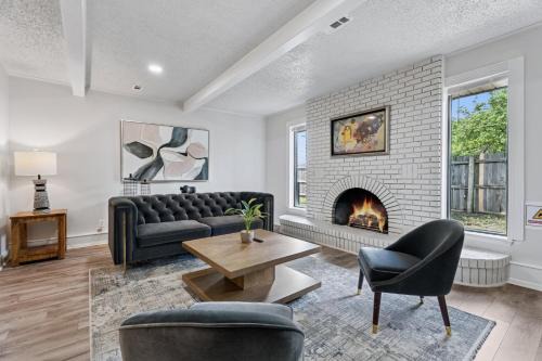 Central Oklahoma City House | 5BR Home 5 mins SNU, Sleeps 10
