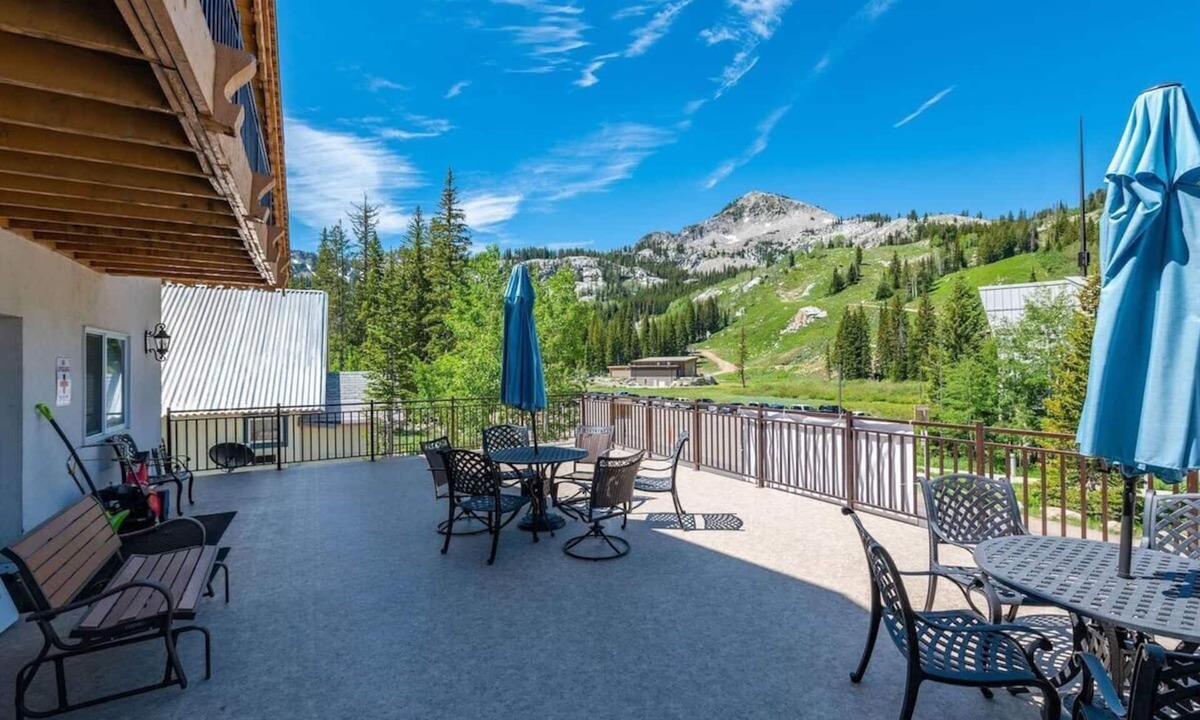 Salt Lake Mountain Resorts Ski Chalet | 5BR I Majestic l Brighton Ski Resort