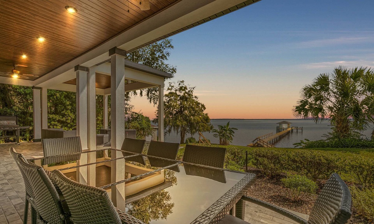 Green Cove Springs House | 5BR Luxury Riverfront Home w/Stunning Views & Dock