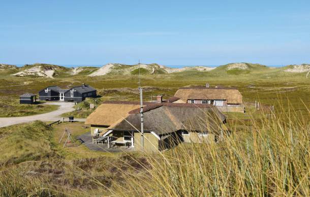 Houvig Strand House | 6 bedroom accommodation in Ringkøbing