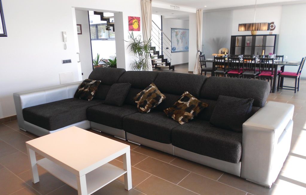 Arenys de Mar House | 6 bedroom accommodation in Arenys de Mar