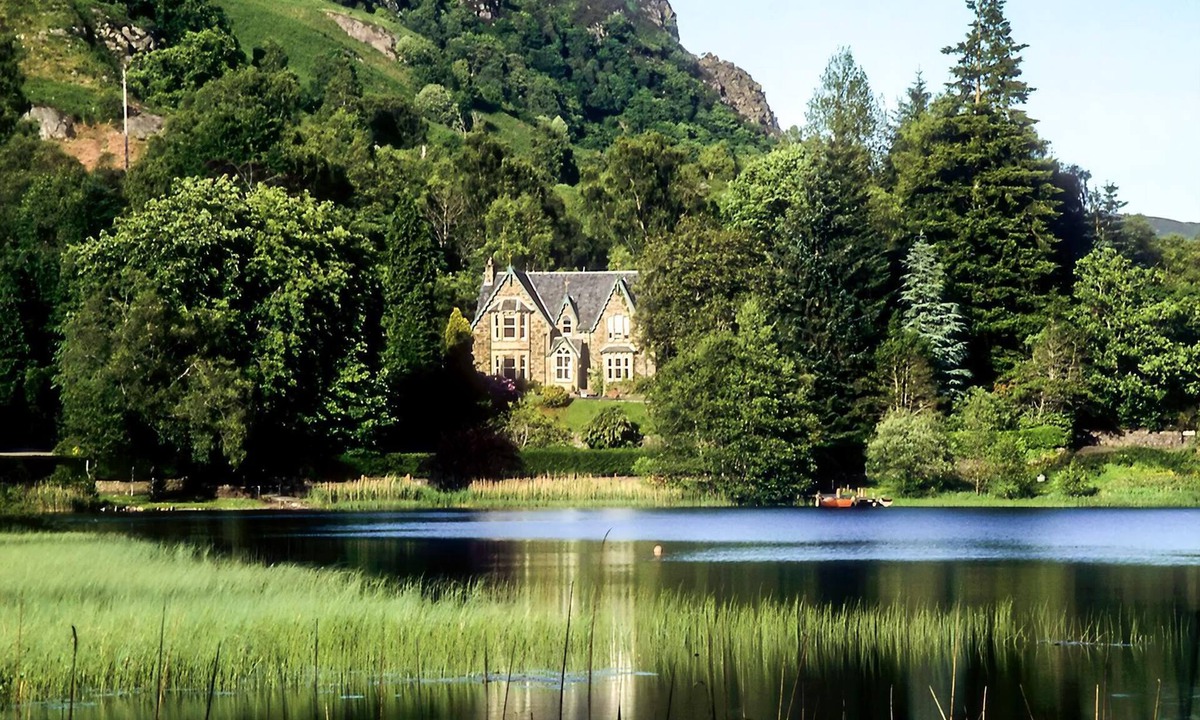 Milton Cottage | 6 bedroom accommodation in Aberfoyle