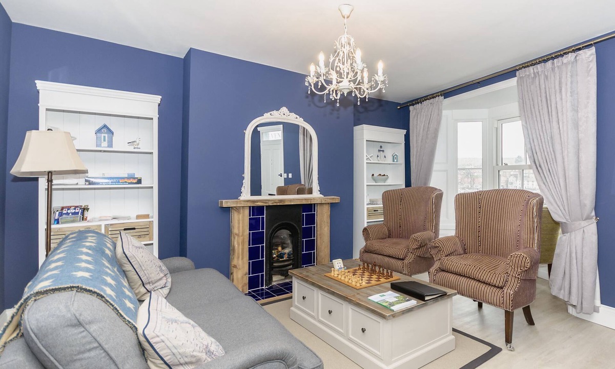 Whitby Cottage | 6 bedroom accommodation in Whitby