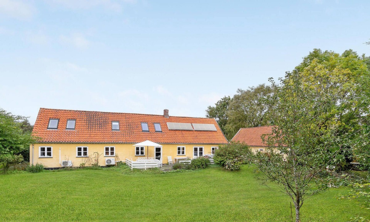 Holloselund House | 6 bedroom beautiful home in Vejby