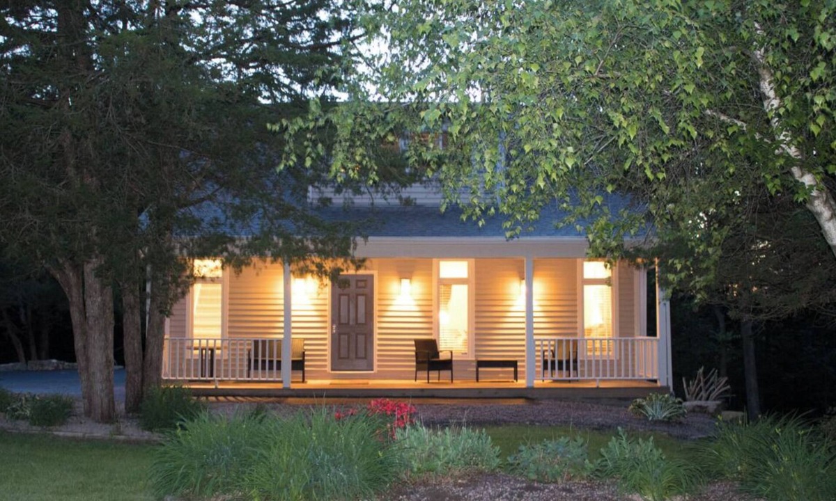 The Galena Territory House | 6 Bedrooms/5.5 Bath/Sauna/HotTub/Resort access/Entire home/Galena