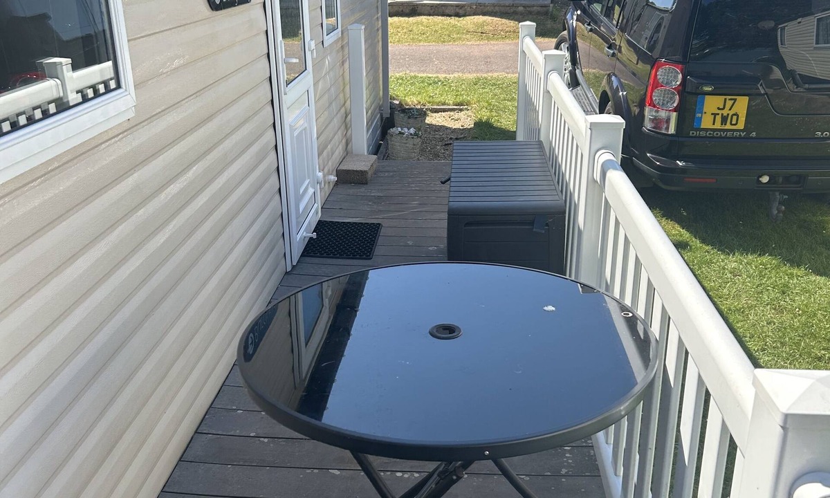 Stokeinteignhead House | 6 berth caravan south Devon