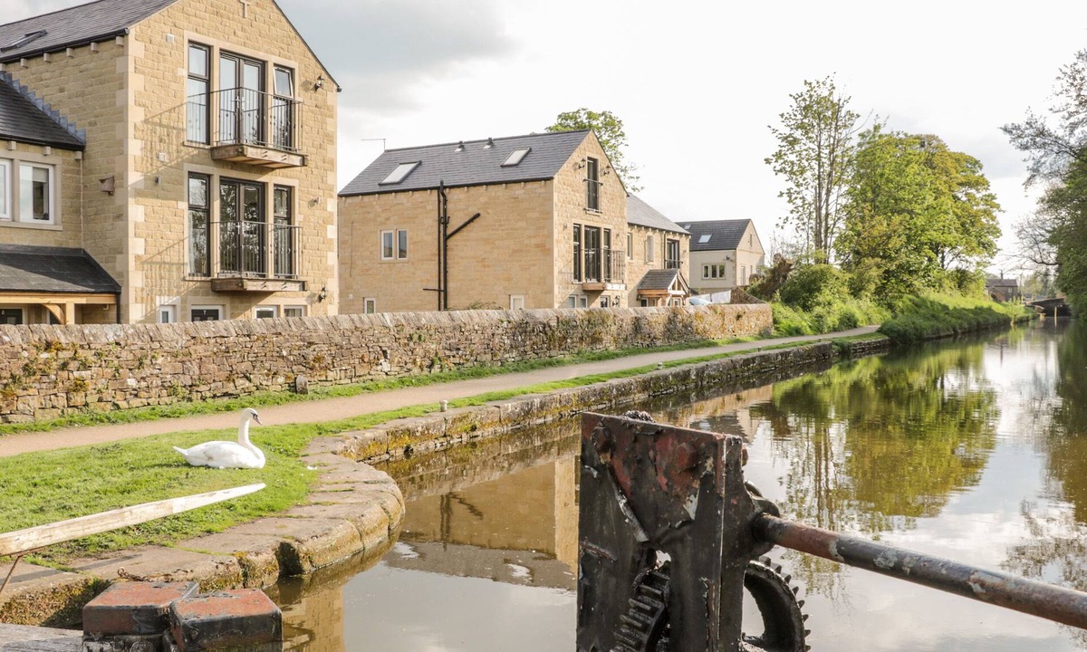 Gargrave Cottage | 6 Lock View