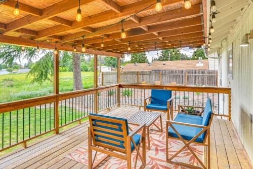 Hazel Dell House | 6 Mi to Downtown Vancouver Peaceful Home with Deck