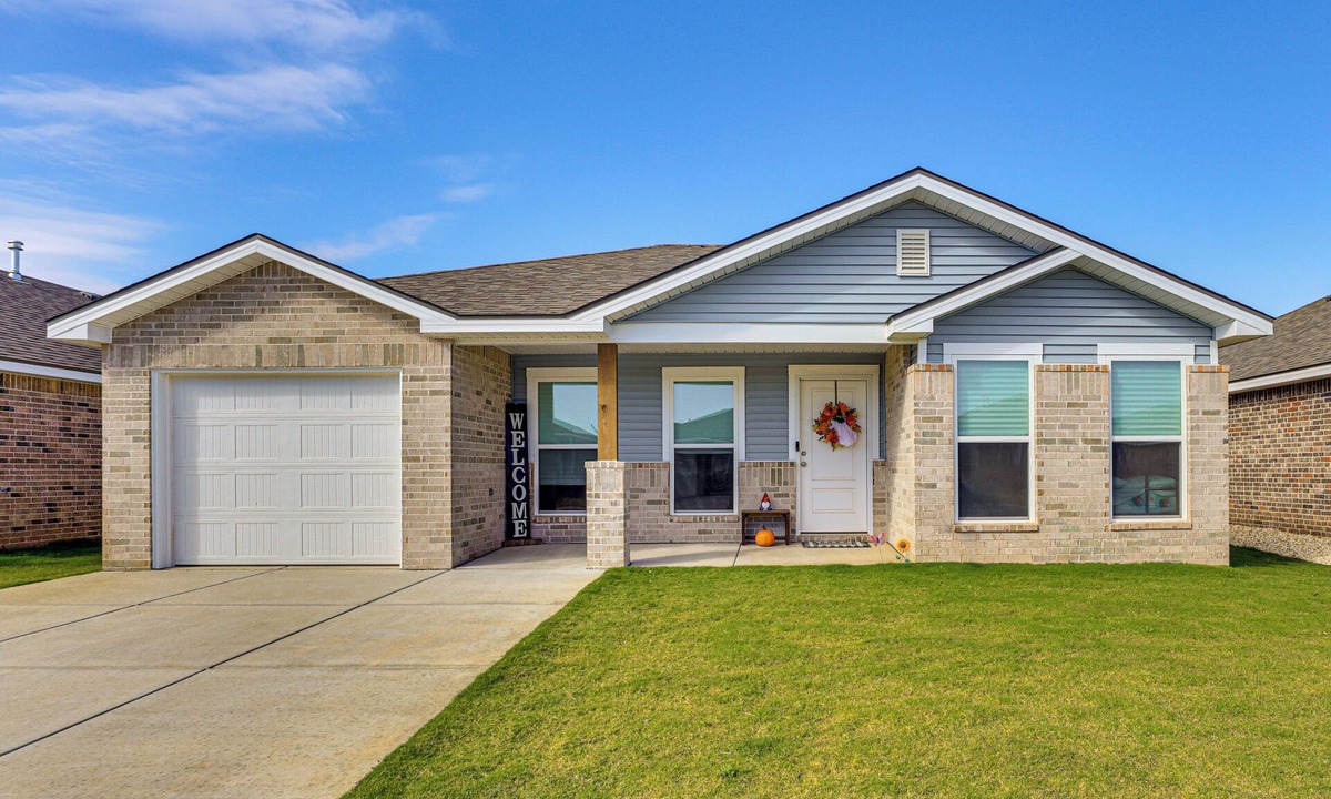 North by Northwest House | 6 Mi to Texas Tech: Family Home w/Patio & Yard