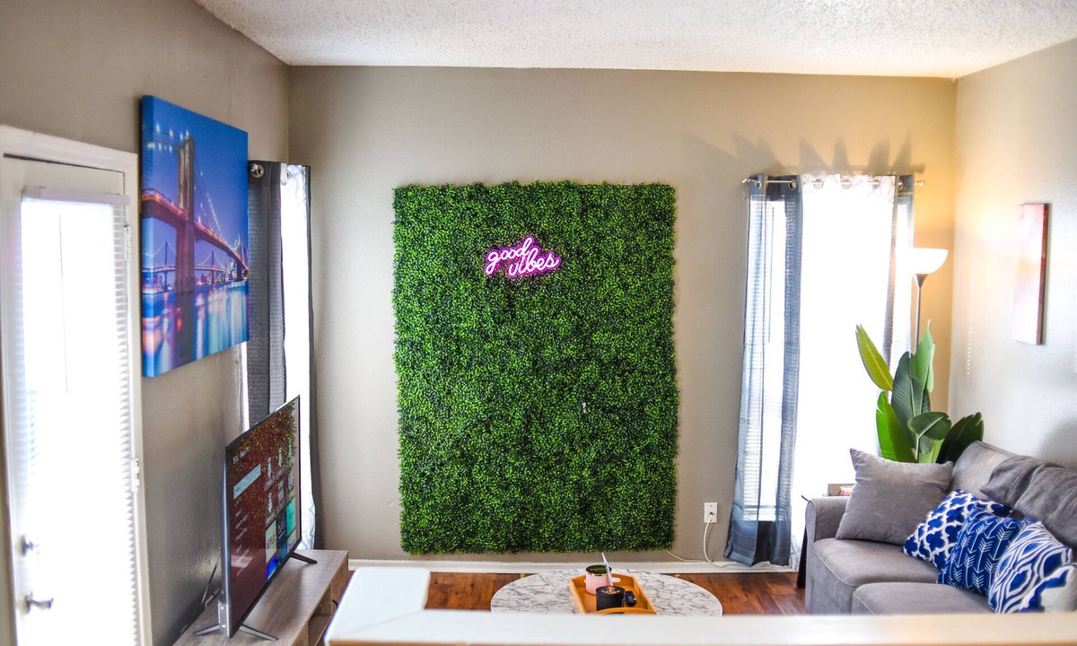 North Arlington Apartment | 6 Mins Away Cowboy/Ranger Stadium Arlington 1bd