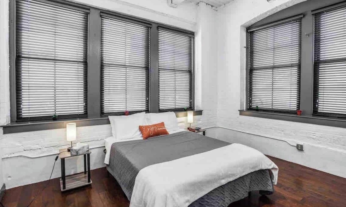 Rochester Apartment | 🌆⁶ NY Style Centric Loft with King Bed by Park ave