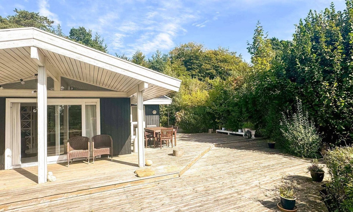 Hornbaek House | 6 person holiday home in Dronningmølle-By Traum