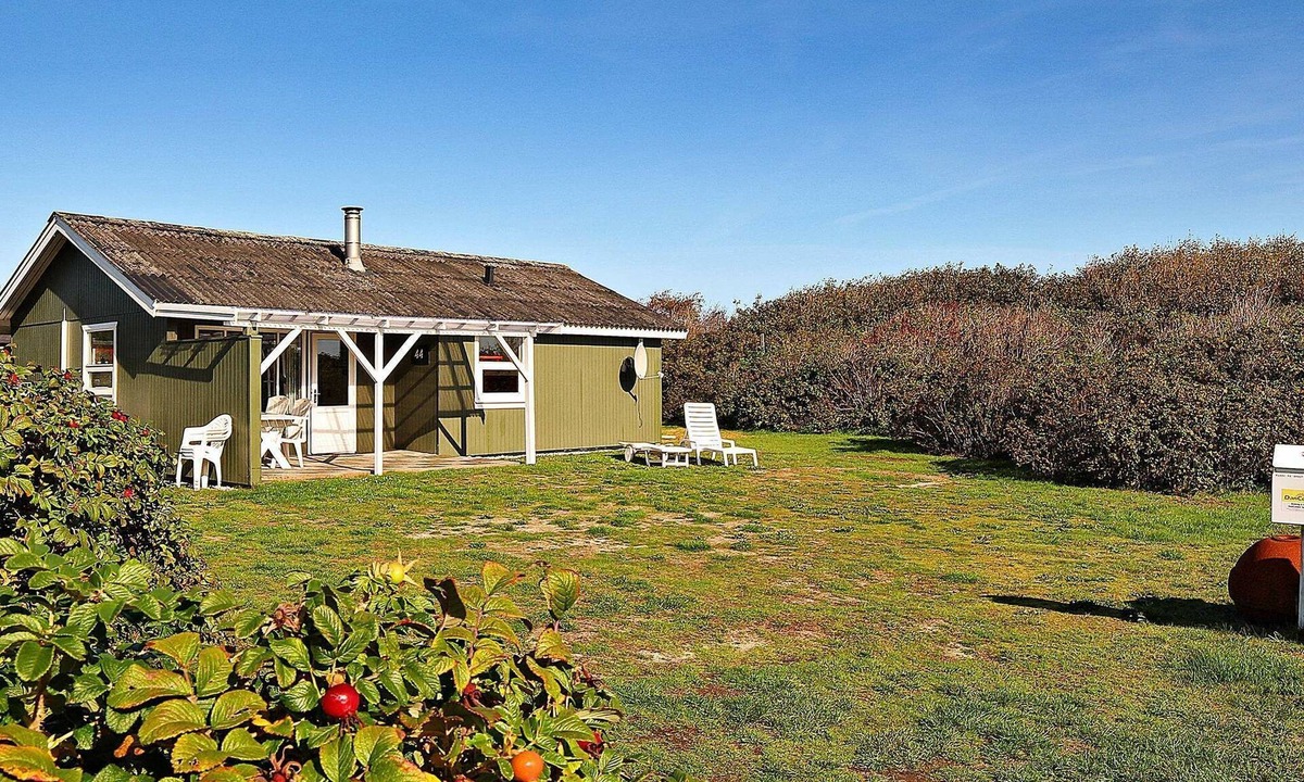 Nørre Lyngvig House | 6 person holiday home in Hvide Sande