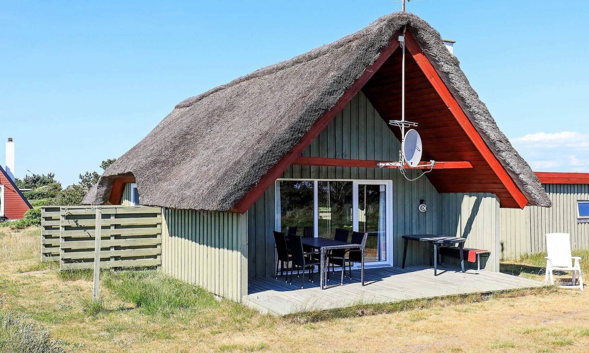 Nørre Lyngvig House | 6 person holiday home in Hvide Sande