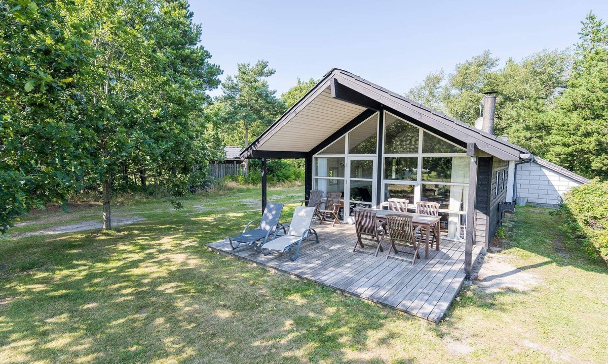 Houstrup House | 6 person holiday home in Nørre Nebel