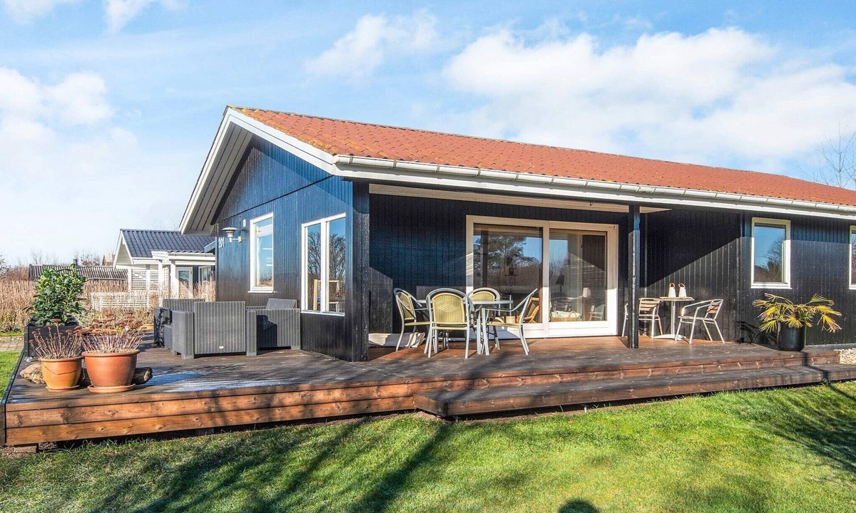 Pøt Strandby House | 6 person holiday home in Juelsminde