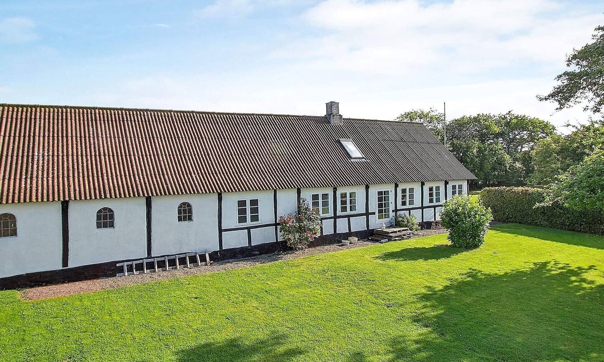 Akirkeby House | 6 person holiday home in Aakirkeby