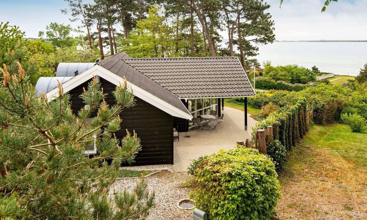 Egsmark Strand House | 6 person holiday home in Ebeltoft