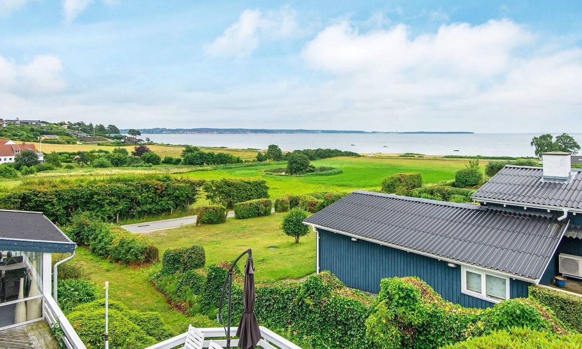 Handrup Strand House | 6 person holiday home in Ebeltoft