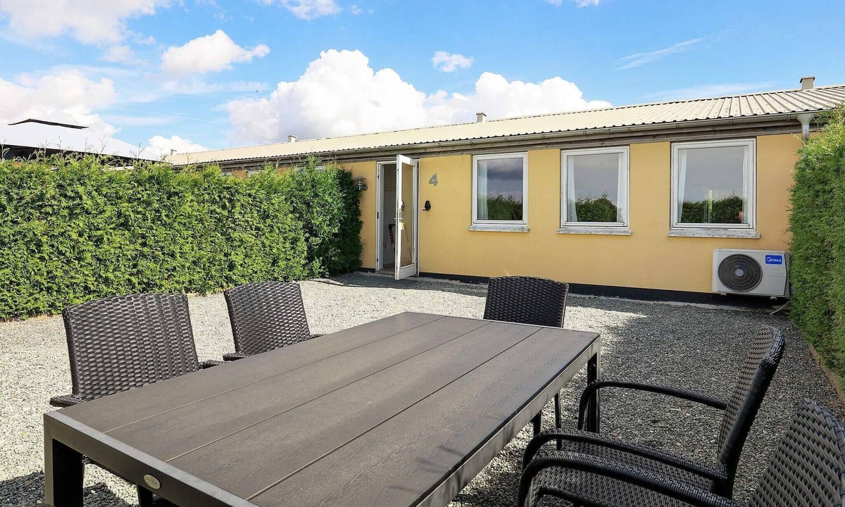 Faaborg Apartment | 6 person holiday home in Faaborg-By Traum