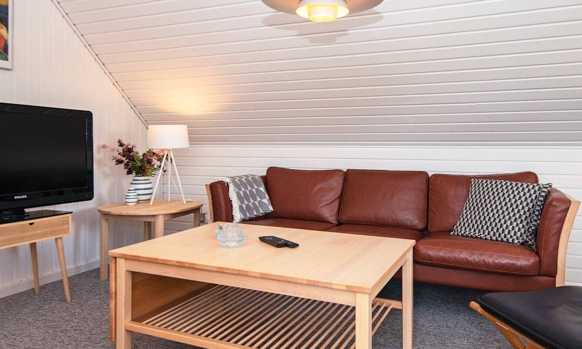 Fjellerup Strand House | 6 person holiday home in Glesborg