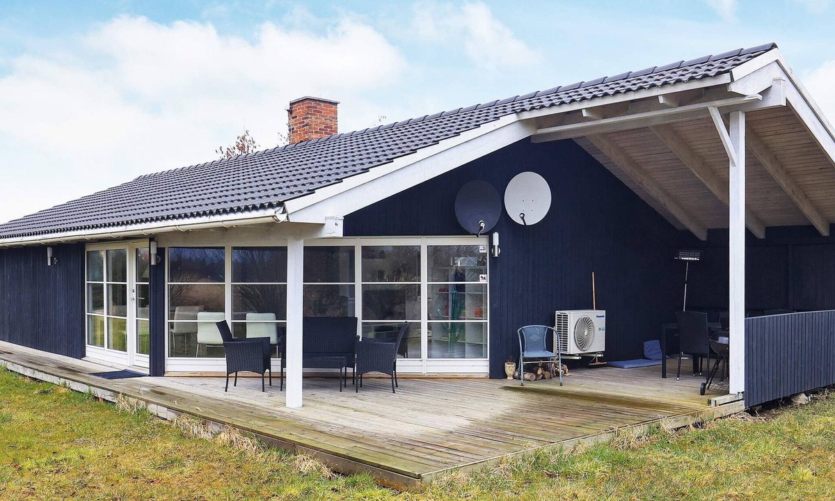 Idestrup House | 6 person holiday home in Idestrup