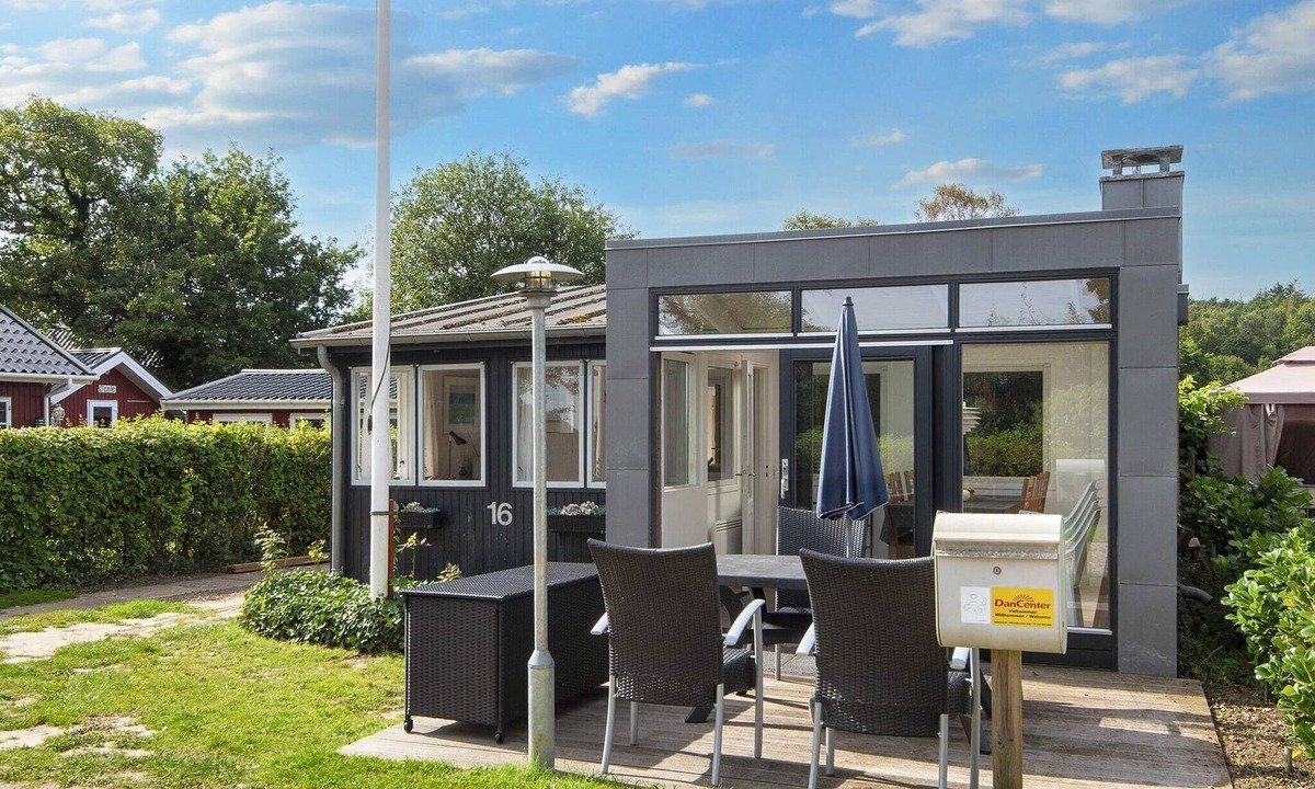 Grønninghoved Strand House | 6 person holiday home in Sjølund-By Traum