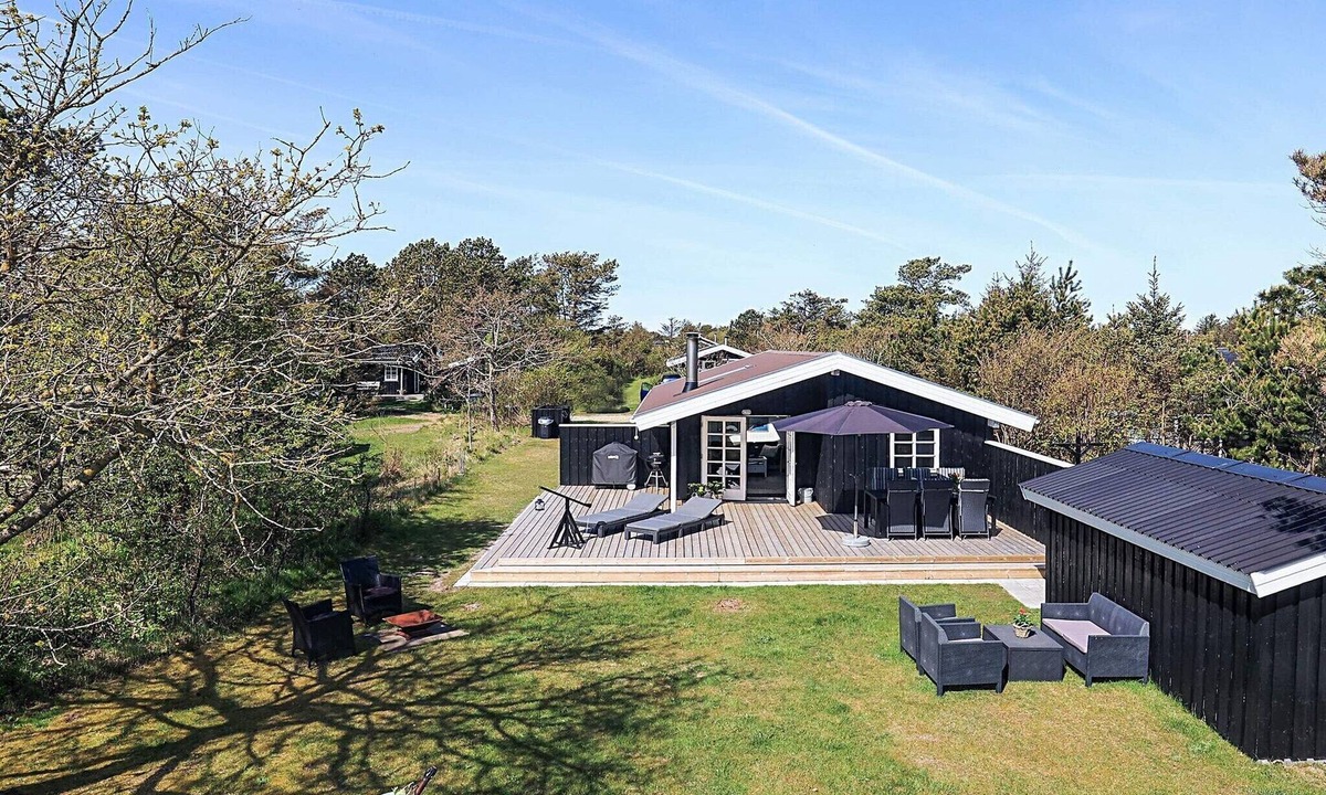 Grønhøj House | 6 person holiday home in Løkken-By Traum