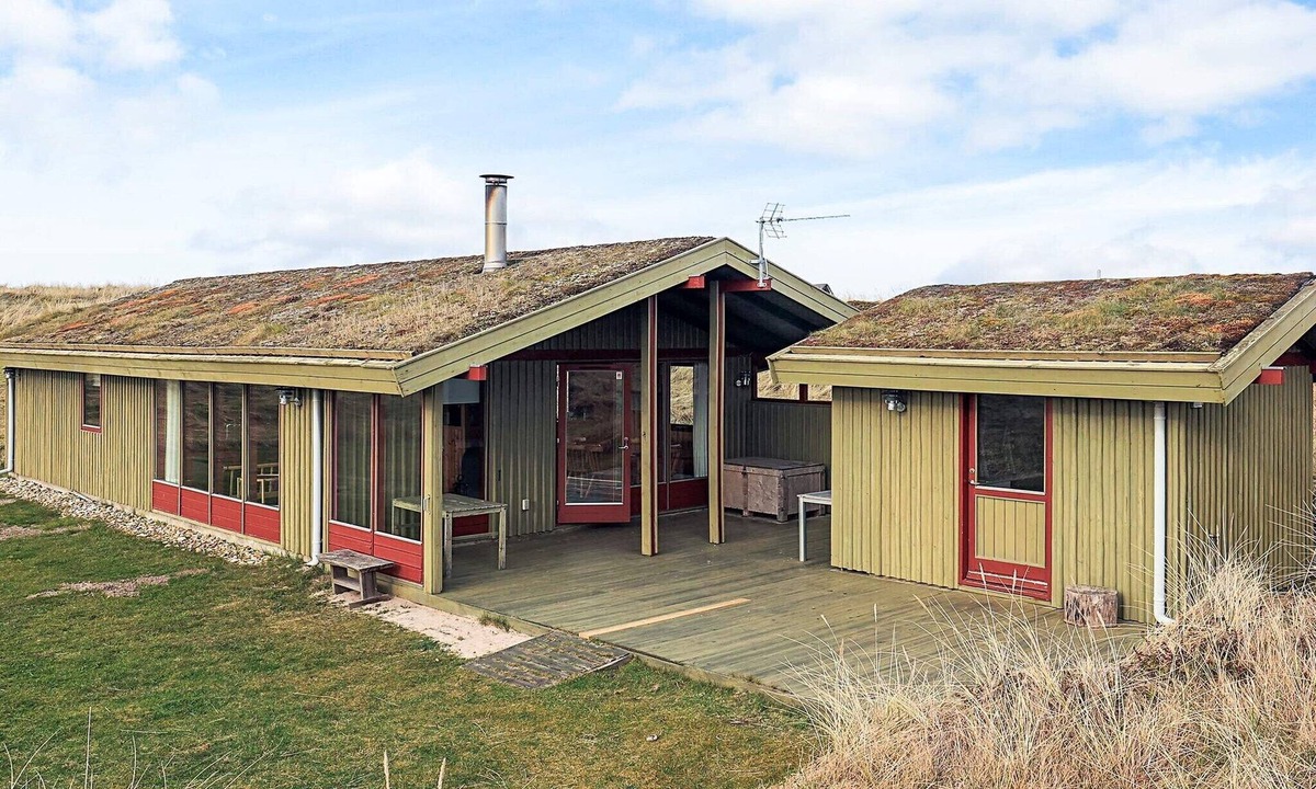 Grønhøj House | 6 person holiday home in Løkken