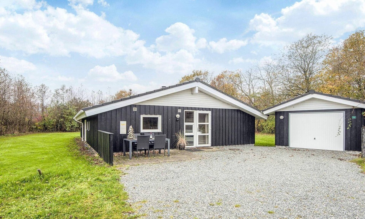 Jegum House | 6 person holiday home in Oksbøl-By Traum