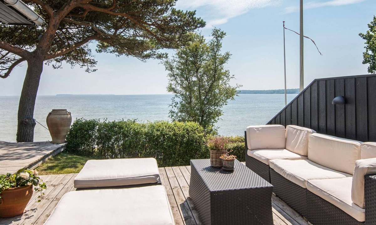 Bjert House | 6 person holiday home in Bjert