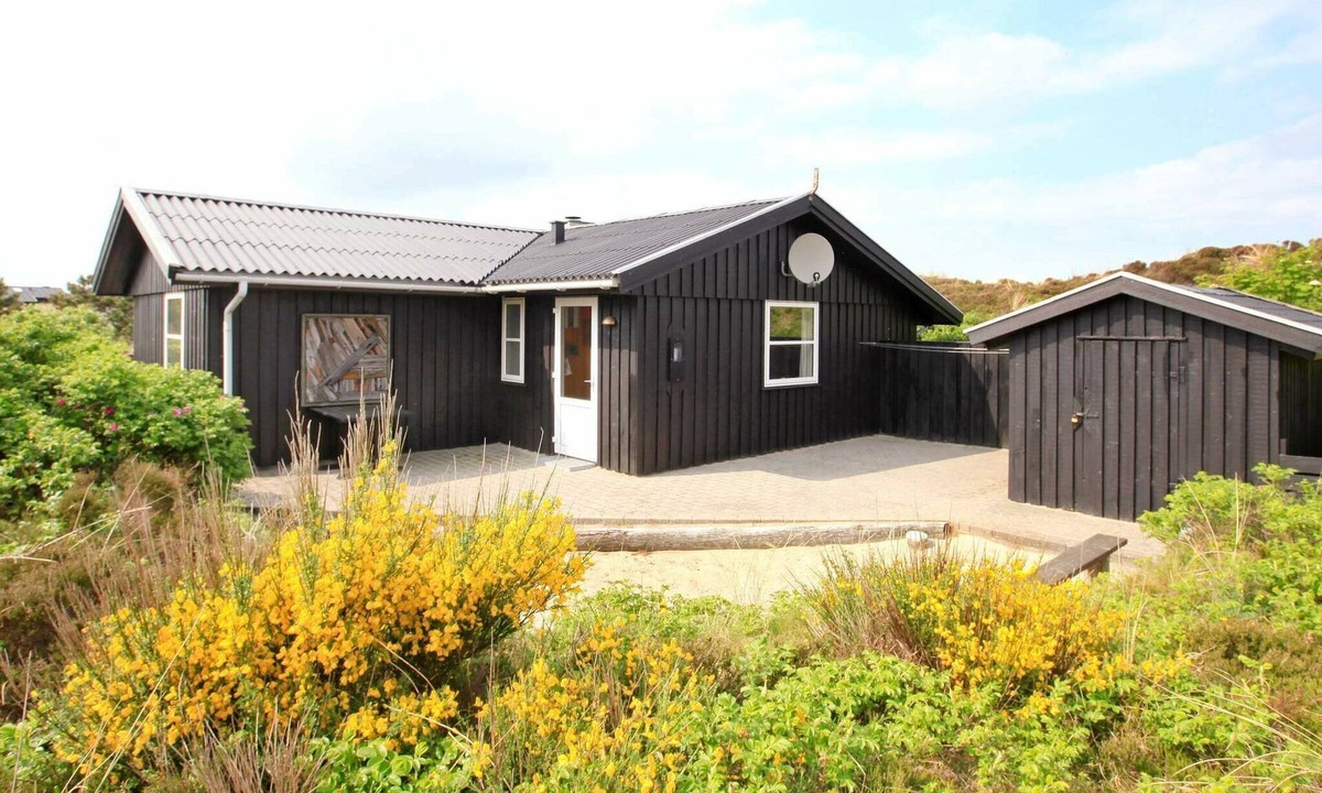 Henne Strand House | 6 person holiday home in Henne